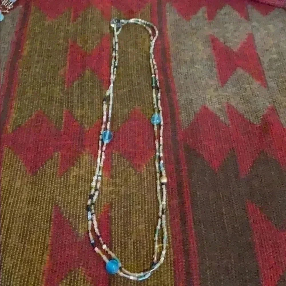 Women’s necklace
